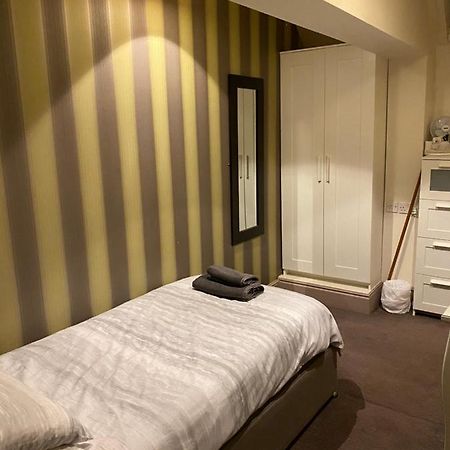 The Stag Hotel Northwood  Luaran gambar
