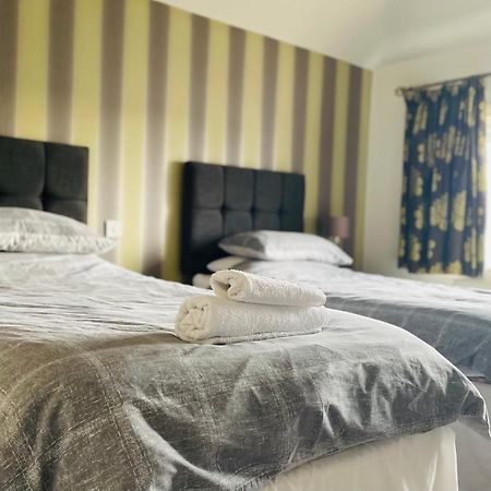 The Stag Hotel Northwood  Luaran gambar