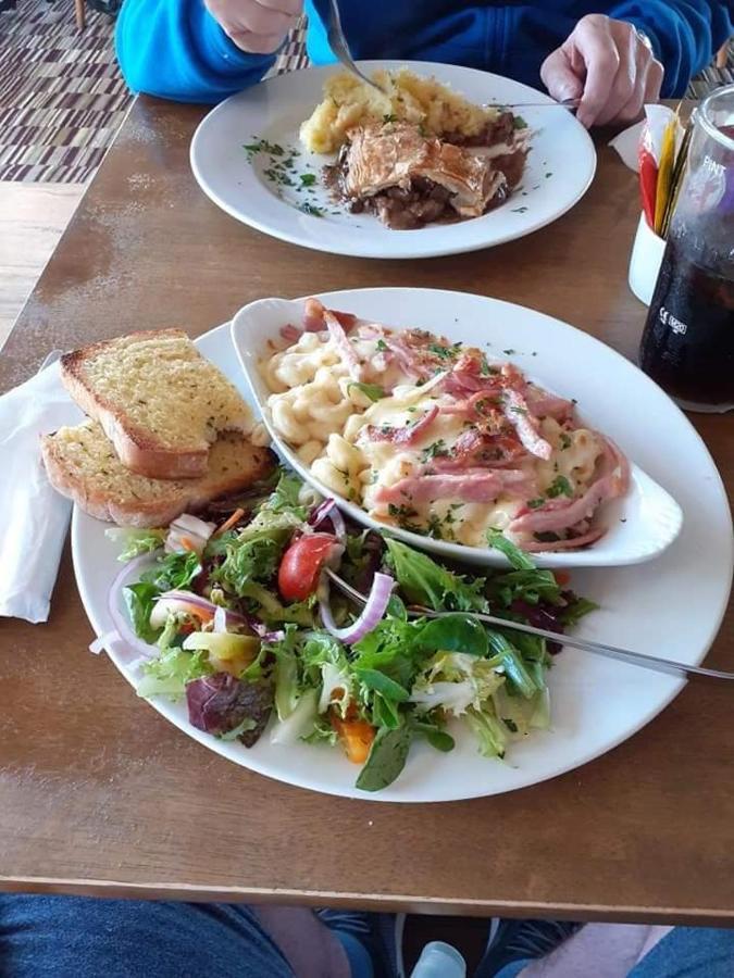 The Stag Hotel Northwood  Luaran gambar