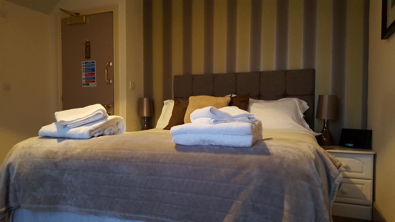 The Stag Hotel Northwood  Luaran gambar