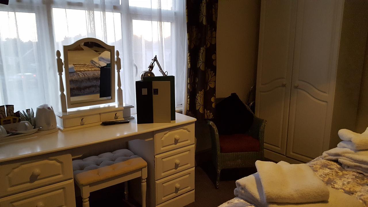 The Stag Hotel Northwood  Luaran gambar