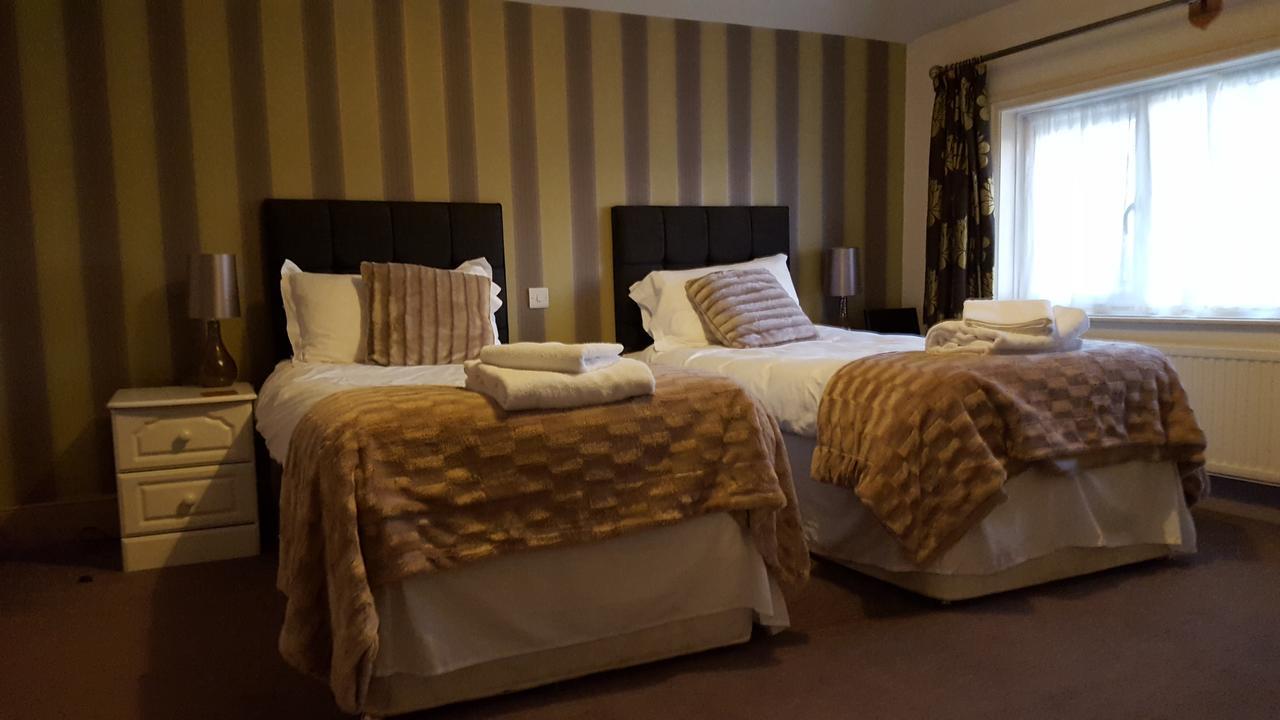 The Stag Hotel Northwood  Luaran gambar
