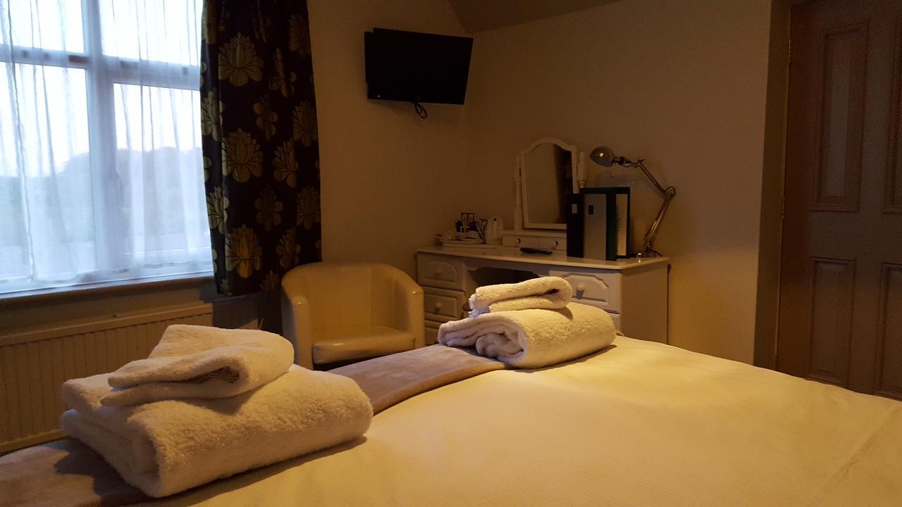 The Stag Hotel Northwood  Luaran gambar