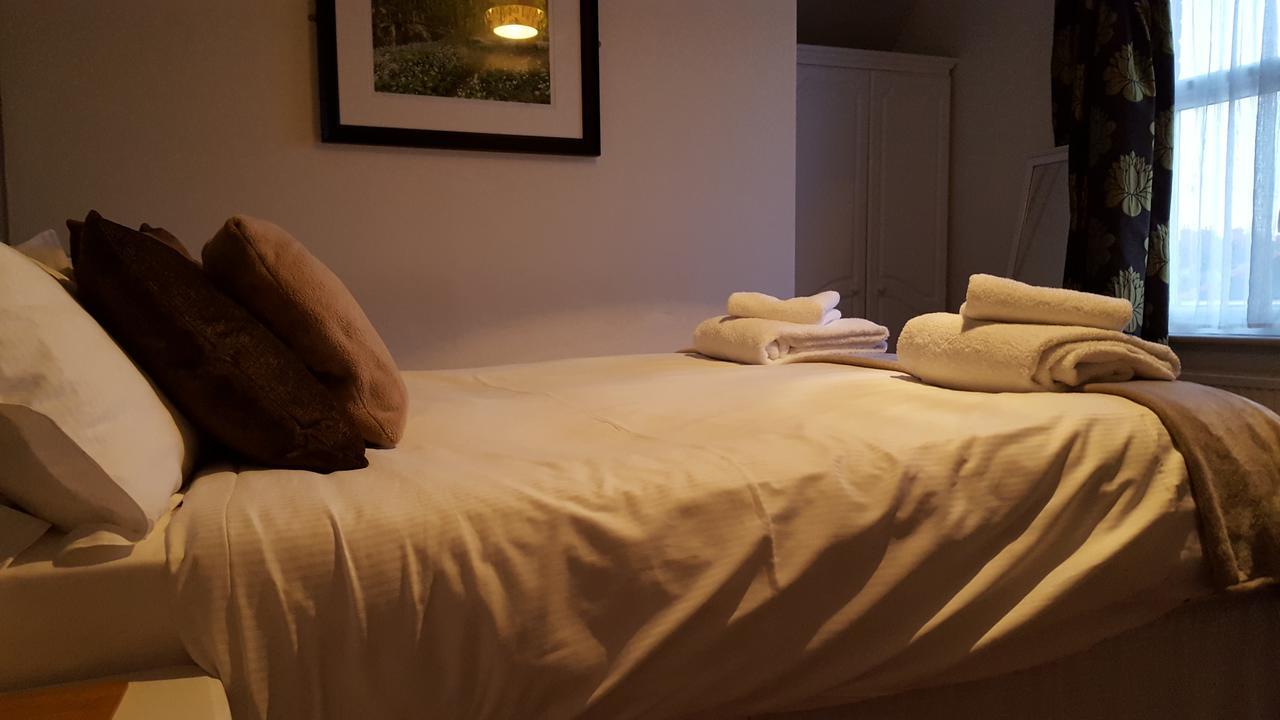 The Stag Hotel Northwood  Luaran gambar